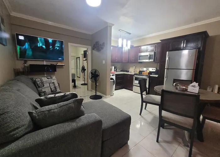 Chateau Central At Sunbury Apts